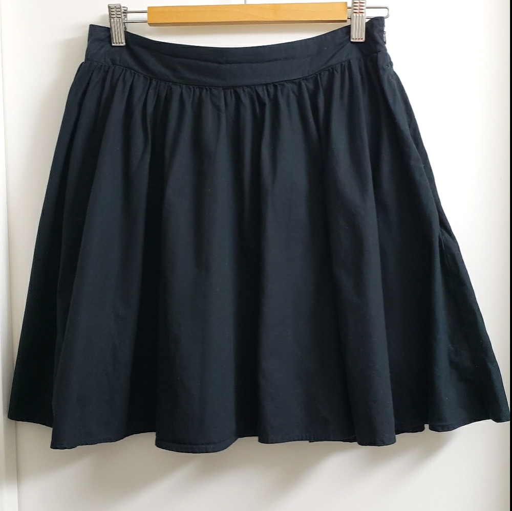 Black circle skirt